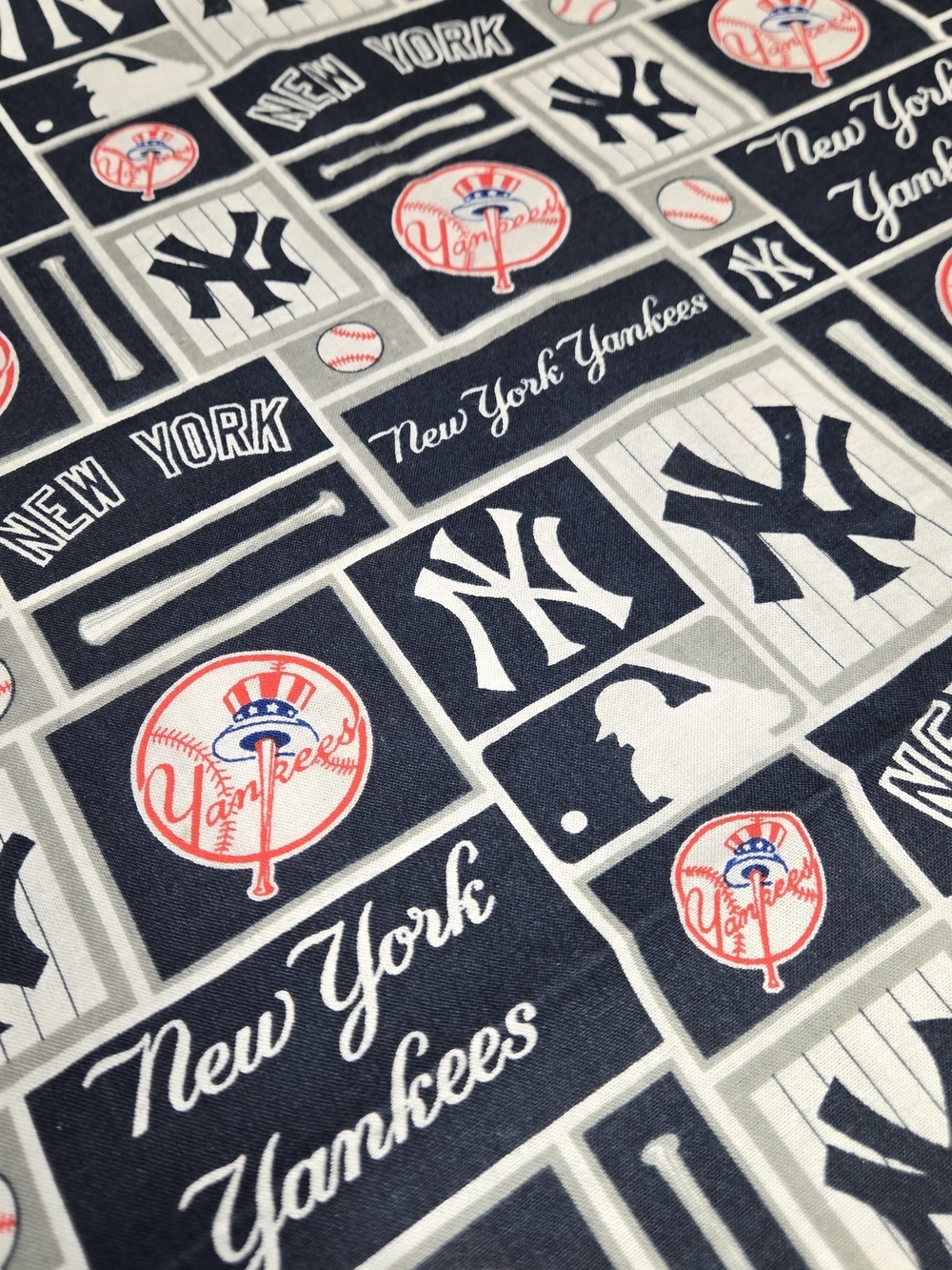 New York Yankees Fabric 17x56 MLB Cotton Patchwork Print Fabric Traditions
